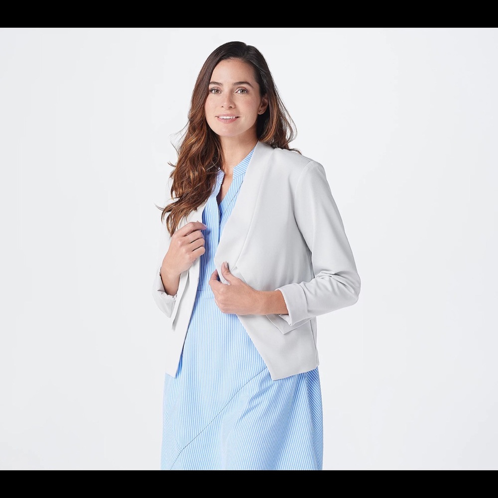 Light Gray Women's Open-Front Blazer